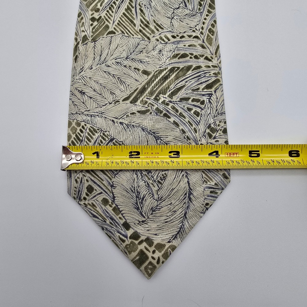 Tommy Bahama Mens Silk Tie Tropical Leaf Geometric Olive Green Tan Hand Made - Picture 5 of 5